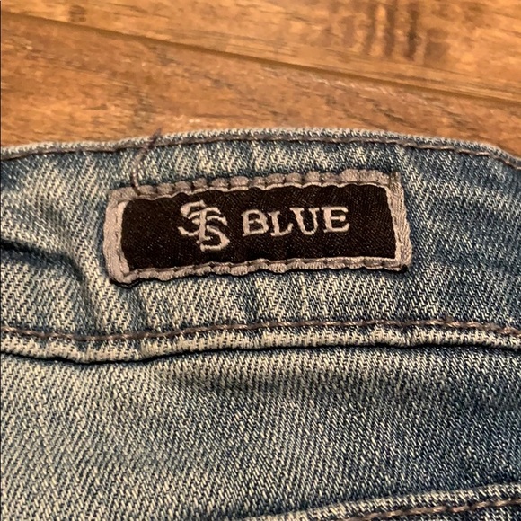 STS BLUE jean shorts - Picture 4 of 6